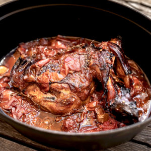 L’épaule d’agneau confite aux tomates